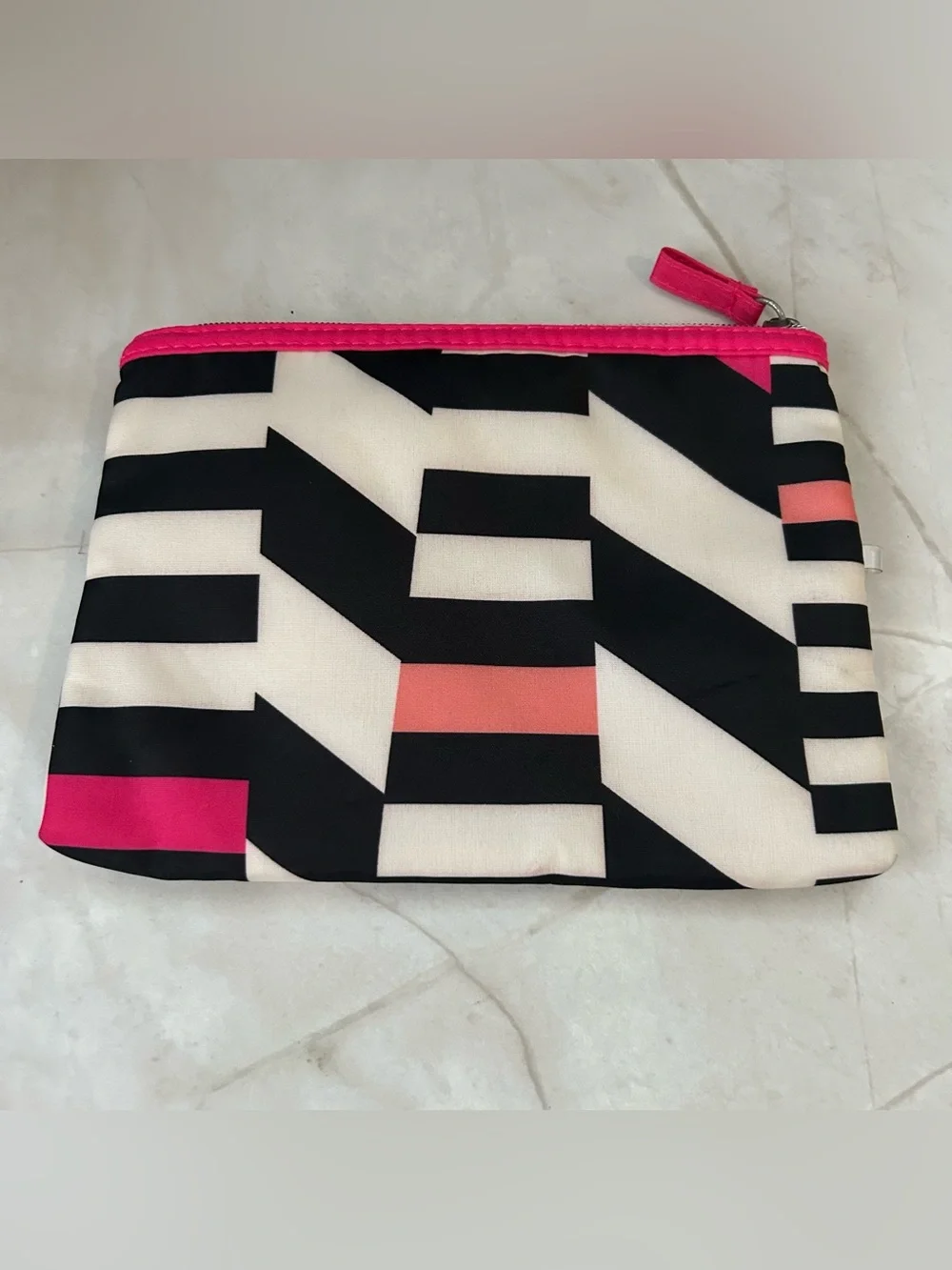 Elle Black and White Geometric Cosmetic Pouch with Pink Zipper